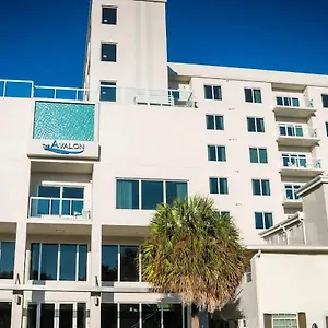The Avalon Club **** Clearwater Beach